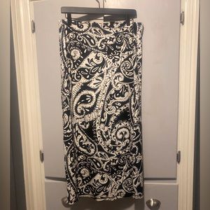 NWT Black Patterned Midi Skirt